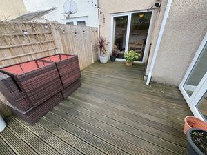 Photo 25- click for photo gallery